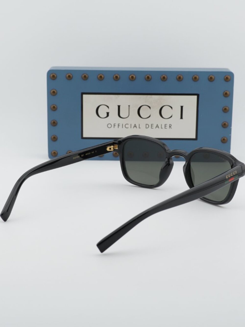 Gucci GG2106S 001 Men Square Sunglasses - Black / Grey - Picture 8 of 11